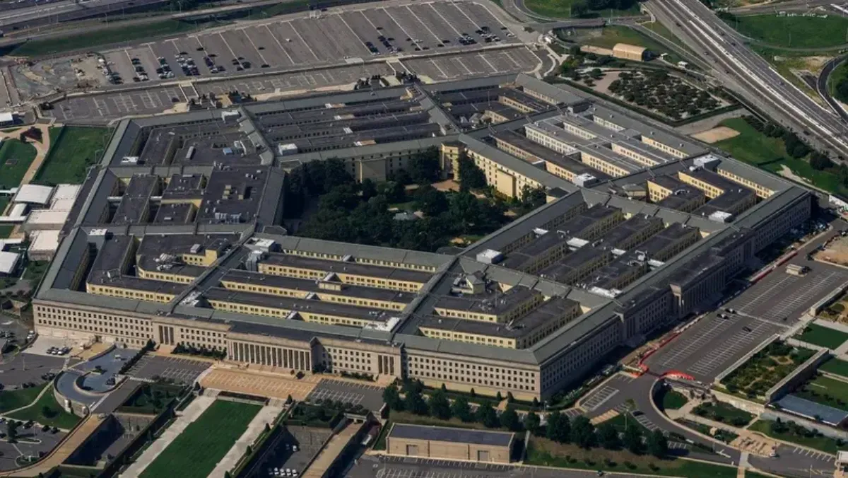  Pentagon to fire 5,400 workers, backlash builds to Trump downsizing effort