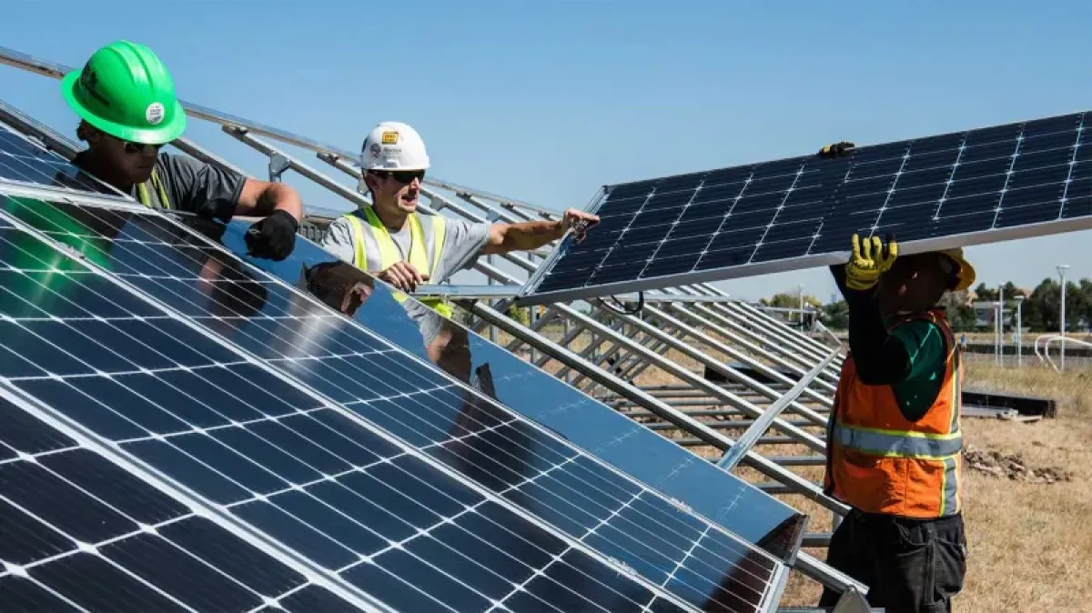 Yemen Eyes Electricity Tariff Hike Amidst Cheaper Renewable Energy Alternatives