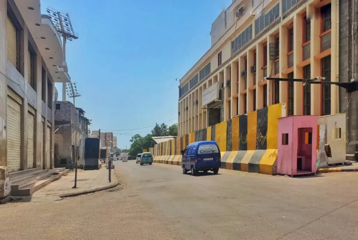 Central Bank of Aden Tightens Grip on Banking Sector with New Sanctions