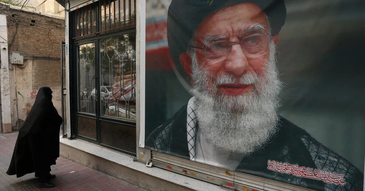 Senior Chinese Lawmaker to Attend Khamenei Funeral