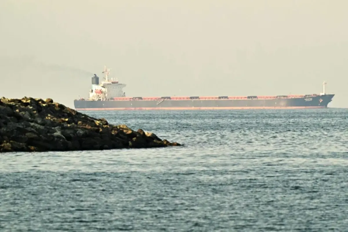 Iran-Linked Attacks Escalate in Strait of Hormuz, Threatening Global Energy Supply
