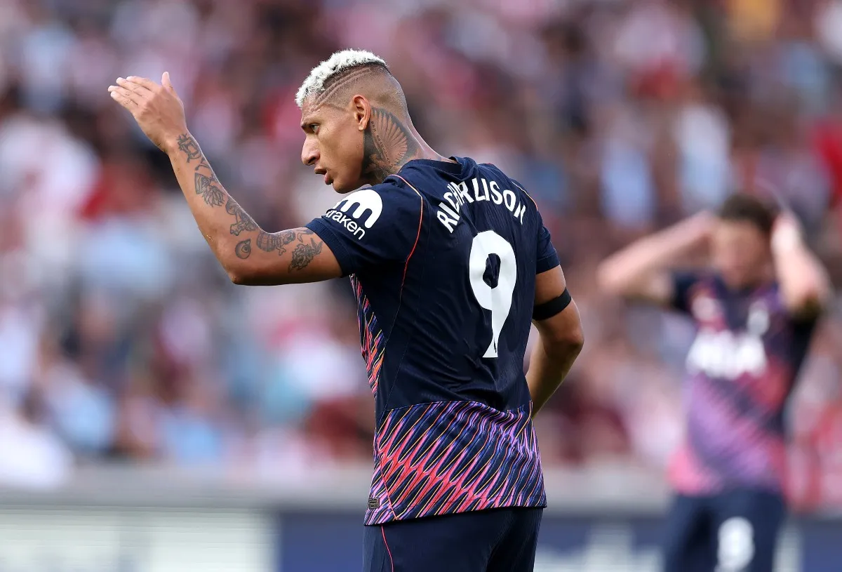 Richarlison Snubs Vasco Return, Stays at Tottenham Amidst Squad Exile
