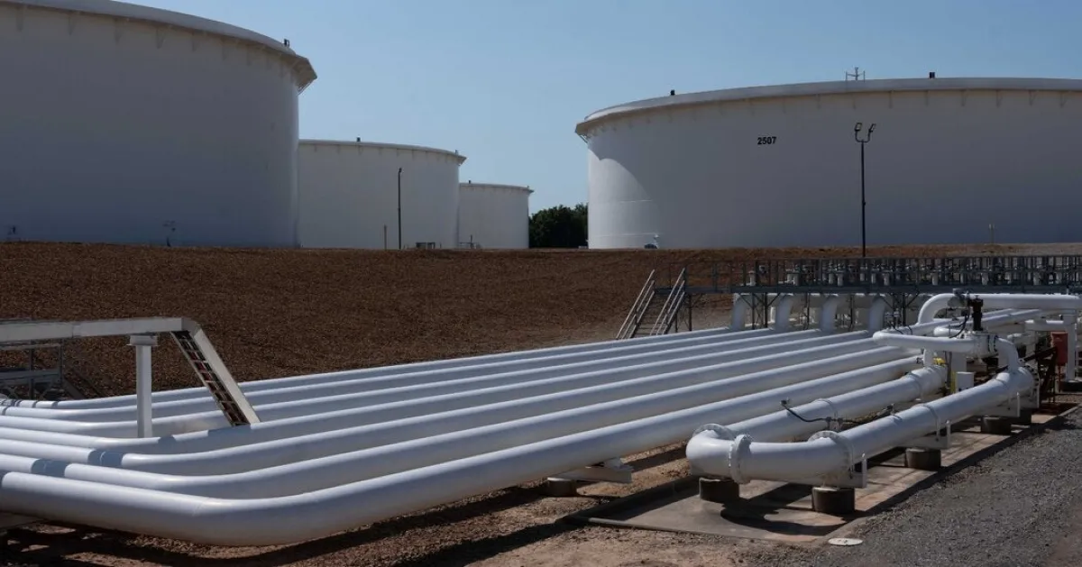 Persian Gulf Oil Flows Increase, Yet Prices Remain Elevated