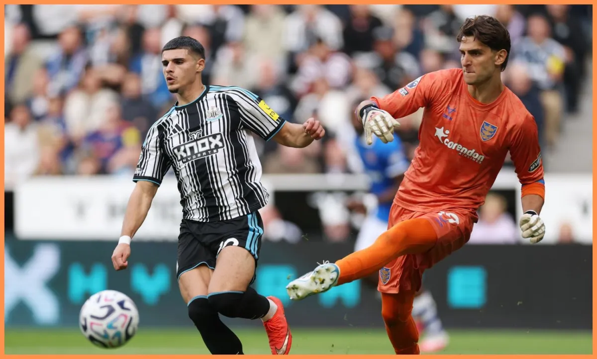 Liverpool Eyeing £40m Move for Hull City Goalkeeper Konstantinos Tzolakis