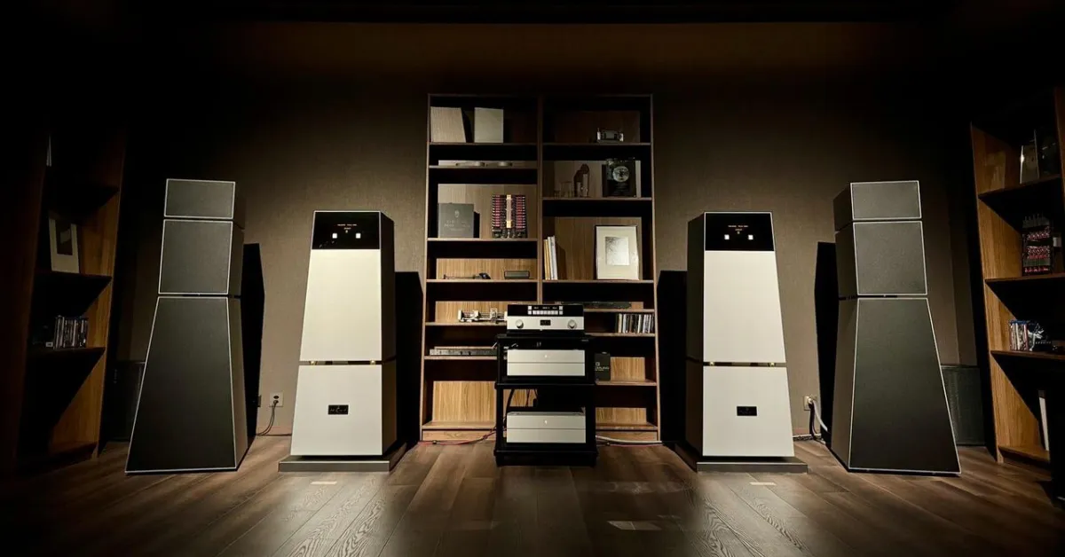 Goldmund Puts a $240,000 Price Tag on Its New Flagship Preamplifier